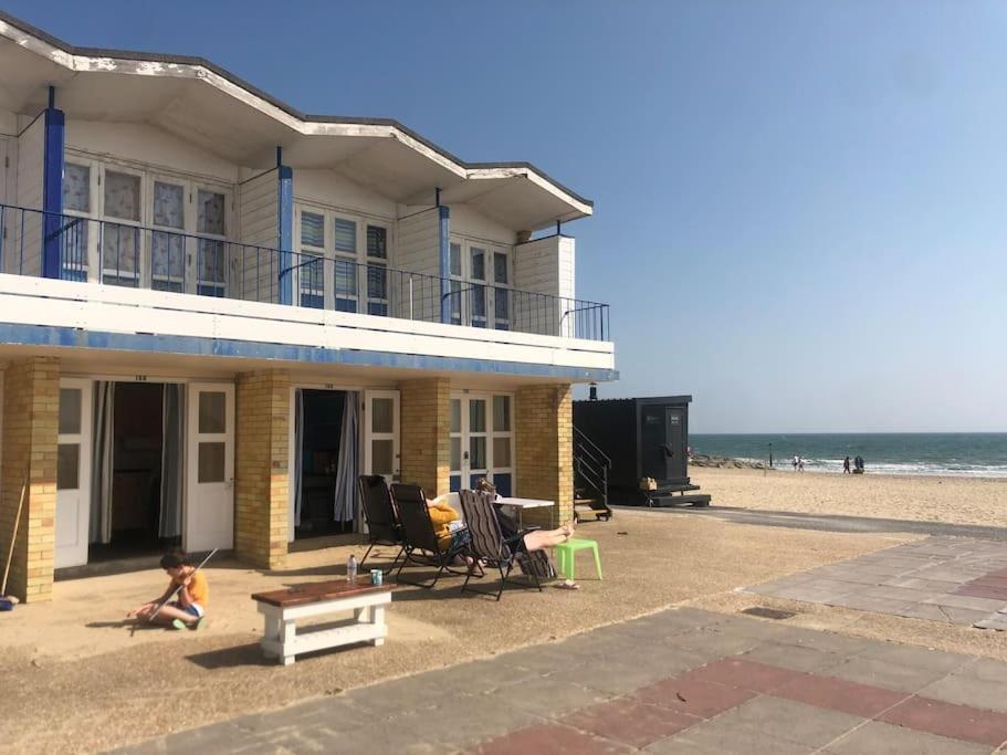 Spacious 5 Large Bedroom Victorian House - Beach 2 Miles Poole Dış mekan fotoğraf